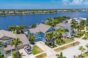 5216 Point Harbor Ln, Apollo Beach, FL 33572 - Photo 96