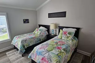 7602 Frank Dipietro Dr, The Villages, FL 34762 - Photo 18