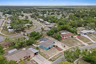 6495 Fairlawn St, Spring Hill, FL 34606 - Photo 6