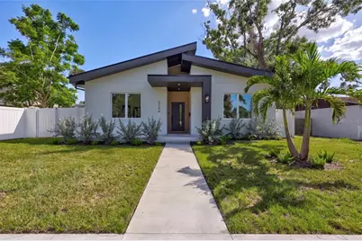 5346 2nd Avenue S, Saint Petersburg, FL 33707 - Photo 1
