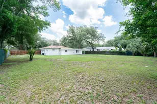 6218 N 43rd St, Tampa, FL 33610 - Photo 32
