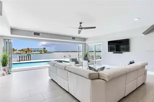 16117 4th St E, Redington Beach, FL 33708 - Photo 16