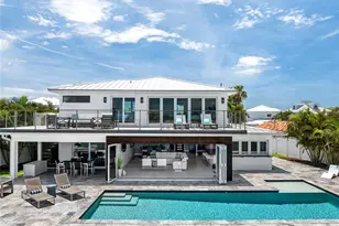 16117 4th St E, Redington Beach, FL 33708 - Photo 8