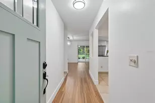 6214 15th Ave S, Tampa, FL 33619 - Photo 6