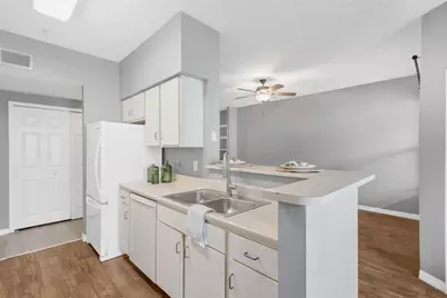 1810 E Palm Ave #6204, Tampa, FL 33605 - Photo 6