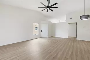 7705 Balharbour Dr, New Port Richey, FL 34653 - Photo 14