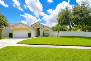 4201 Pine Isle Dr, Lutz, FL 33558 - Photo 2