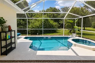 4756 Whispering Wind Ave, Tampa, FL 33614 - Photo 4