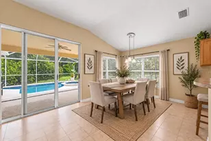 4756 Whispering Wind Ave, Tampa, FL 33614 - Photo 16