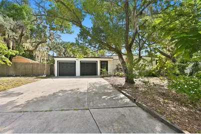 704 E River Drive, Tampa, FL 33617 - Photo 1