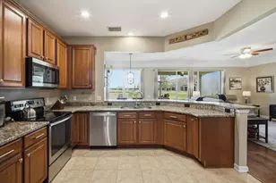 4611 Pond Ridge Dr, Riverview, FL 33578 - Photo 14