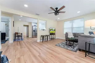 21149 Little Lake Thomas Rd, Land O Lakes, FL 34638 - Photo 18