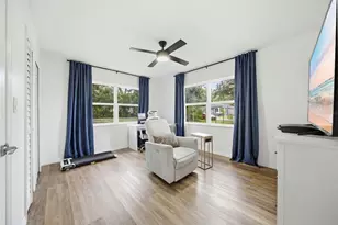 8719 N Temple Ave, Tampa, FL 33617 - Photo 18