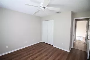 17765 Oak Bridge St, Tampa, FL 33647 - Photo 18