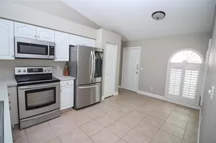 17765 Oak Bridge St, Tampa, FL 33647 - Photo 6