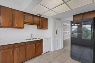 2403 S Ardson Pl, Tampa, FL 33629 - Photo 32