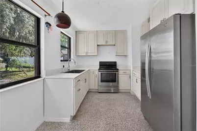 408 Berwick Avenue, Temple Terrace, FL 33617 - Photo 14