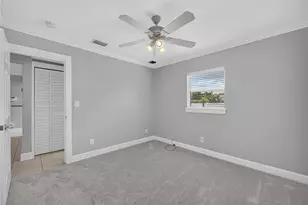 1714 55th St S, Gulfport, FL 33707 - Photo 10
