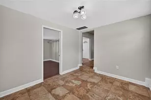 1108 S 55th St, Gulfport, FL 33707 - Photo 34