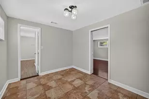 1108 S 55th St, Gulfport, FL 33707 - Photo 32