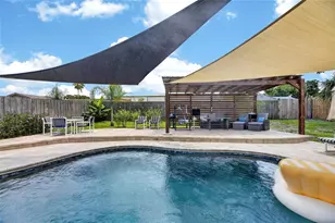 614 Stillview Cir, Brandon, FL 33510 - Photo 44