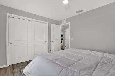 2011 Outer Drive, Sarasota, FL 34231 - Photo 14