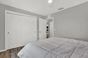 2011 Outer Dr, Sarasota, FL 34231 - Photo 14