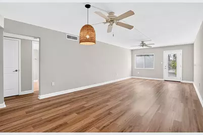 4570 Overlook Drive NE #175, Saint Petersburg, FL 33703 - Photo 16