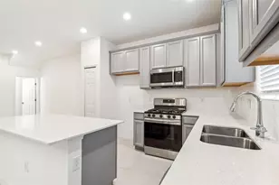 5756 Spotted Harrier Wy, Lithia, FL 33547 - Photo 8