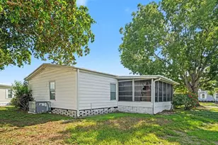 8430 Imperial Cir, Palmetto, FL 34221 - Photo 28