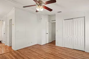 8430 Imperial Cir, Palmetto, FL 34221 - Photo 20
