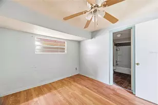 927 Yale St N, Saint Petersburg, FL 33713 - Photo 8