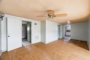 927 Yale St N, Saint Petersburg, FL 33713 - Photo 4
