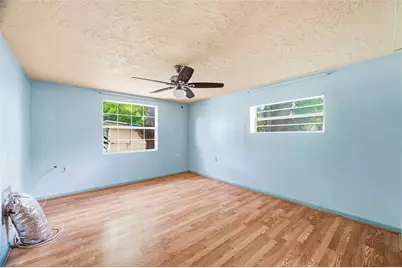 927 Yale Street N, Saint Petersburg, FL 33713 - Photo 10