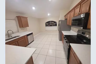 2313 Lawrence Hall Street, Ruskin, FL 33570 - Photo 6