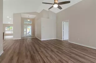 2313 Lawrence Hall St, Ruskin, FL 33570 - Photo 18