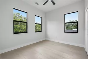 7106 N 10th St, Tampa, FL 33604 - Photo 32