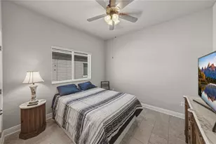 1017 Tracey Ann Loop, Seffner, FL 33584 - Photo 38
