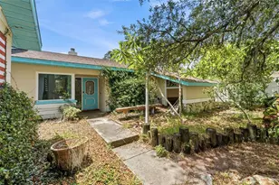 670 Sparrow Ave, Palm Harbor, FL 34683 - Photo 10