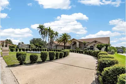 2714 Pine Club Drive, Plant City, FL 33566 - Photo 4