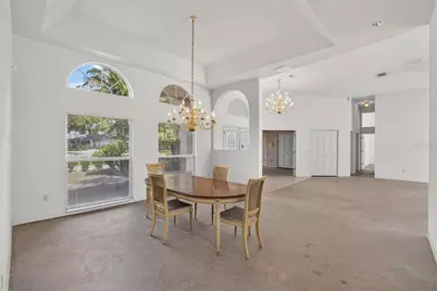 2714 Pine Club Drive, Plant City, FL 33566 - Photo 12