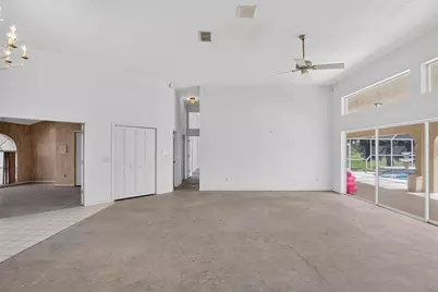 2714 Pine Club Drive, Plant City, FL 33566 - Photo 10