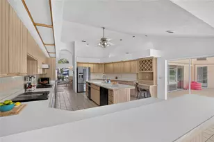 2714 Pine Club Dr, Plant City, FL 33566 - Photo 18