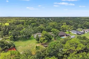 2730 Robertson Trail, Lutz, FL 33559 - Photo 60
