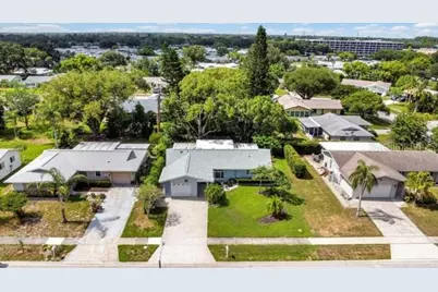 133 Stafford Circle, Palm Harbor, FL 34684 - Photo 40