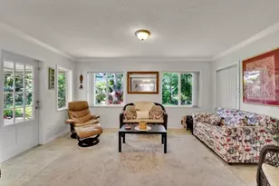 133 Stafford Cir, Palm Harbor, FL 34684 - Photo 14