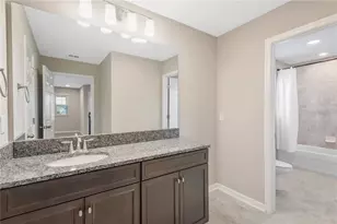 3142 Marine Grass Dr, Wimauma, FL 33598 - Photo 12