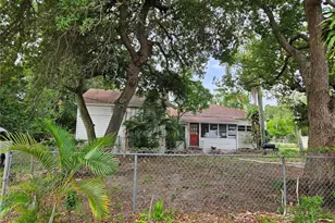 4605 8th Ave N, Saint Petersburg, FL 33713 - Photo 1