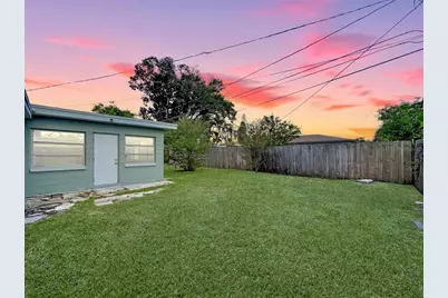 9813 51st Avenue N, Saint Petersburg, FL 33708 - Photo 40