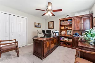 19906 Jodi Dr, Lutz, FL 33558 - Photo 38